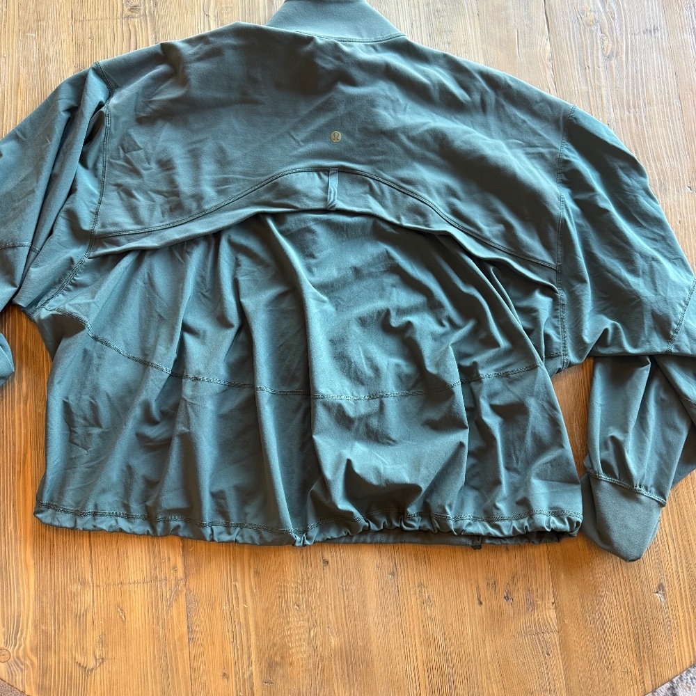Lululemon Define Relaxed Fit Jacket - Luon - Size 10 - Dark Forest - Picture 2 of 3